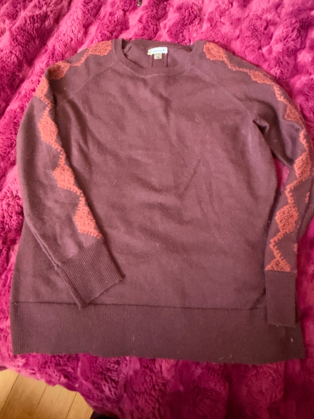 Smartwool Purple Geometric embroidered Sweater Size XS worn once
